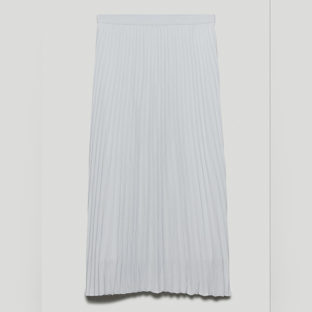 Aritzia Jude skirt size